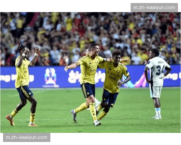 利雅得新月边路进攻威胁不足 缺少有效突破导致阵地战难破密集防守